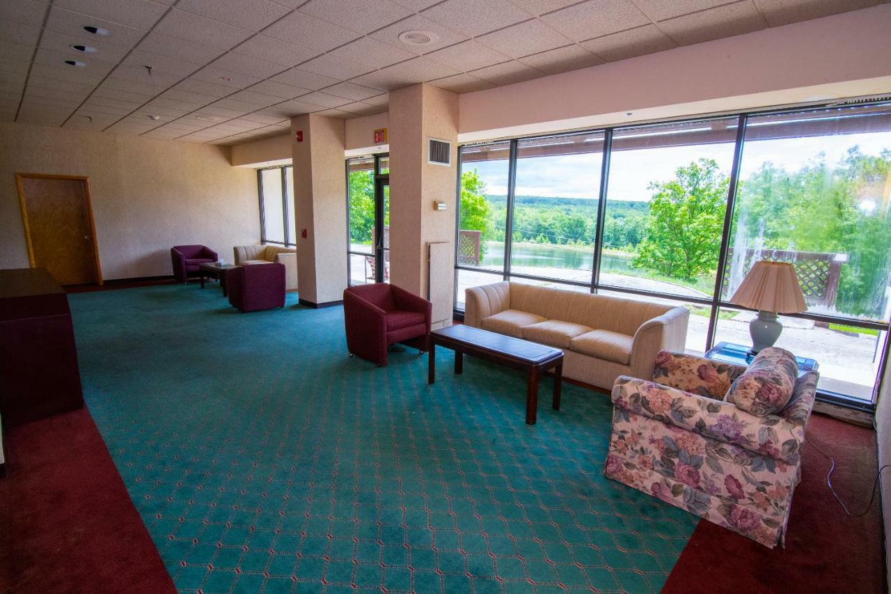 Mountain Laurel Resort White Haven Exterior photo